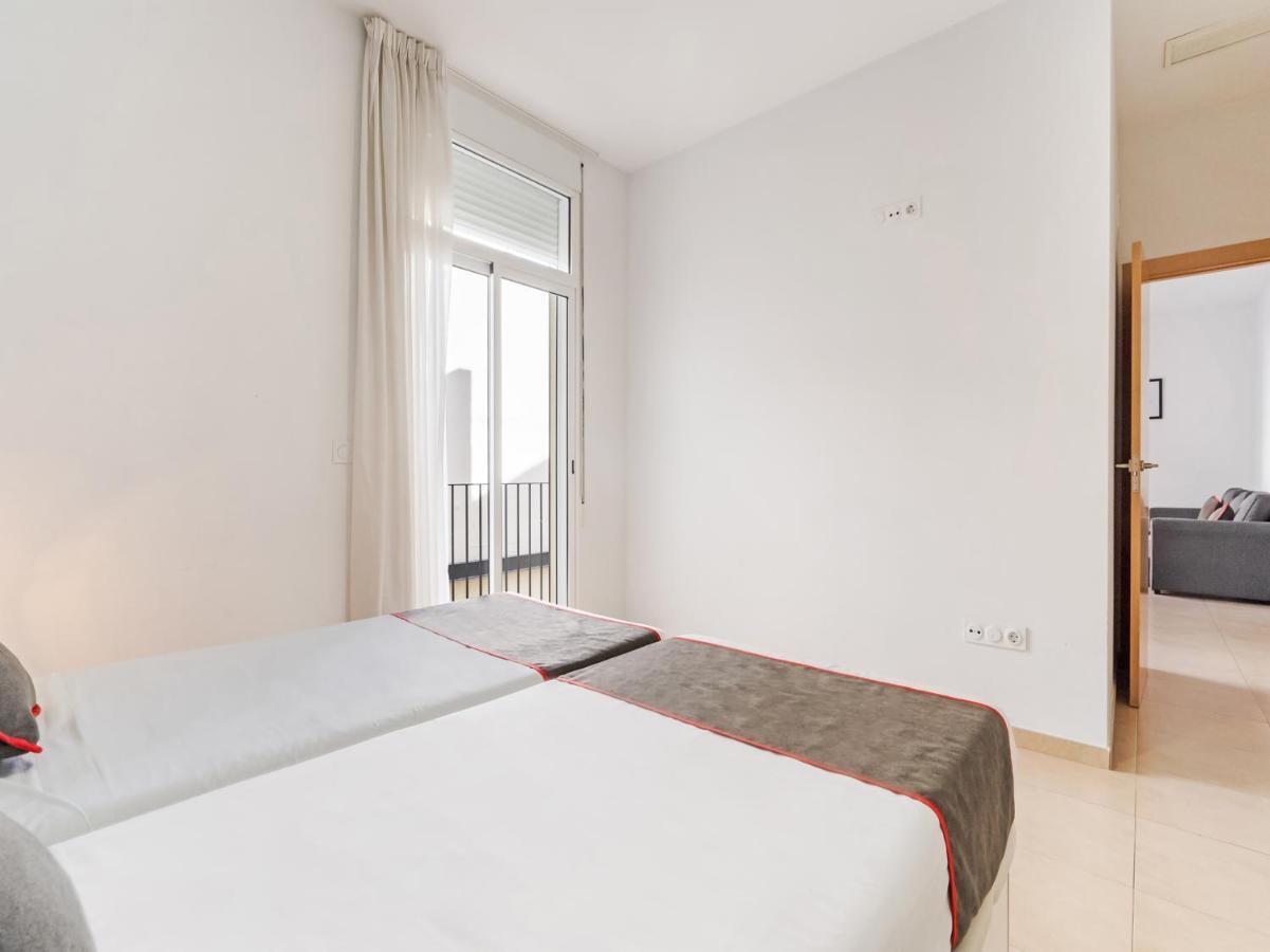 Oyo Style Apartments Puerto Валенсия Экстерьер фото