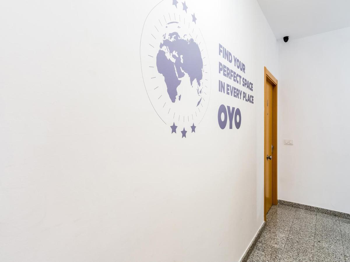 Oyo Style Apartments Puerto Валенсия Экстерьер фото